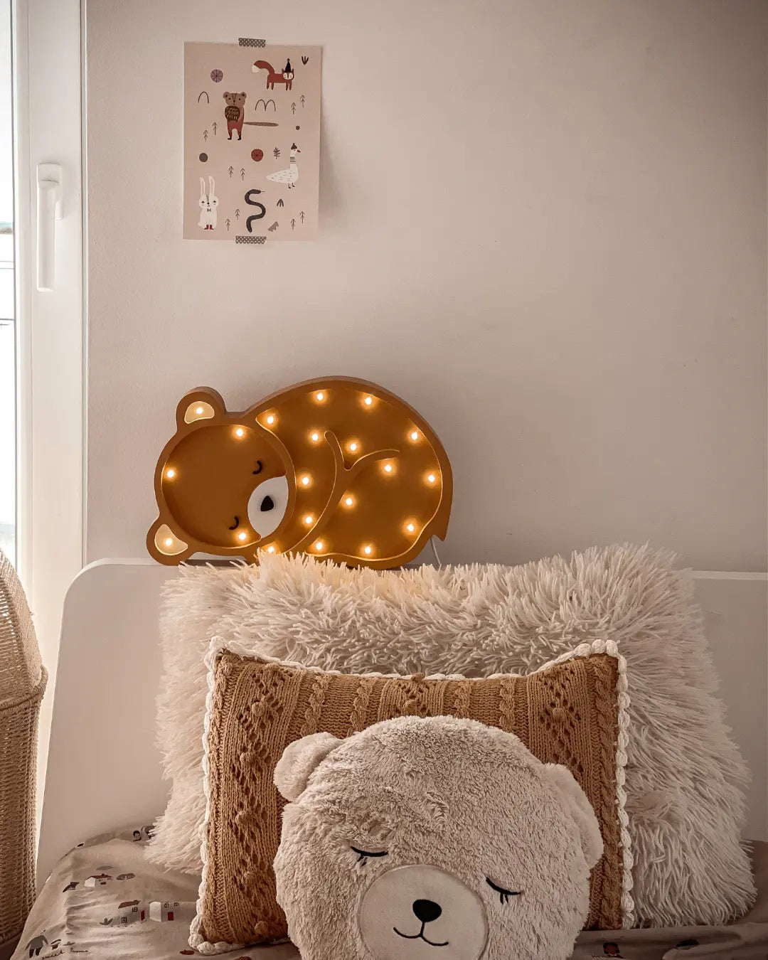 Bear | Wooden LED Night Light (Light Brown)