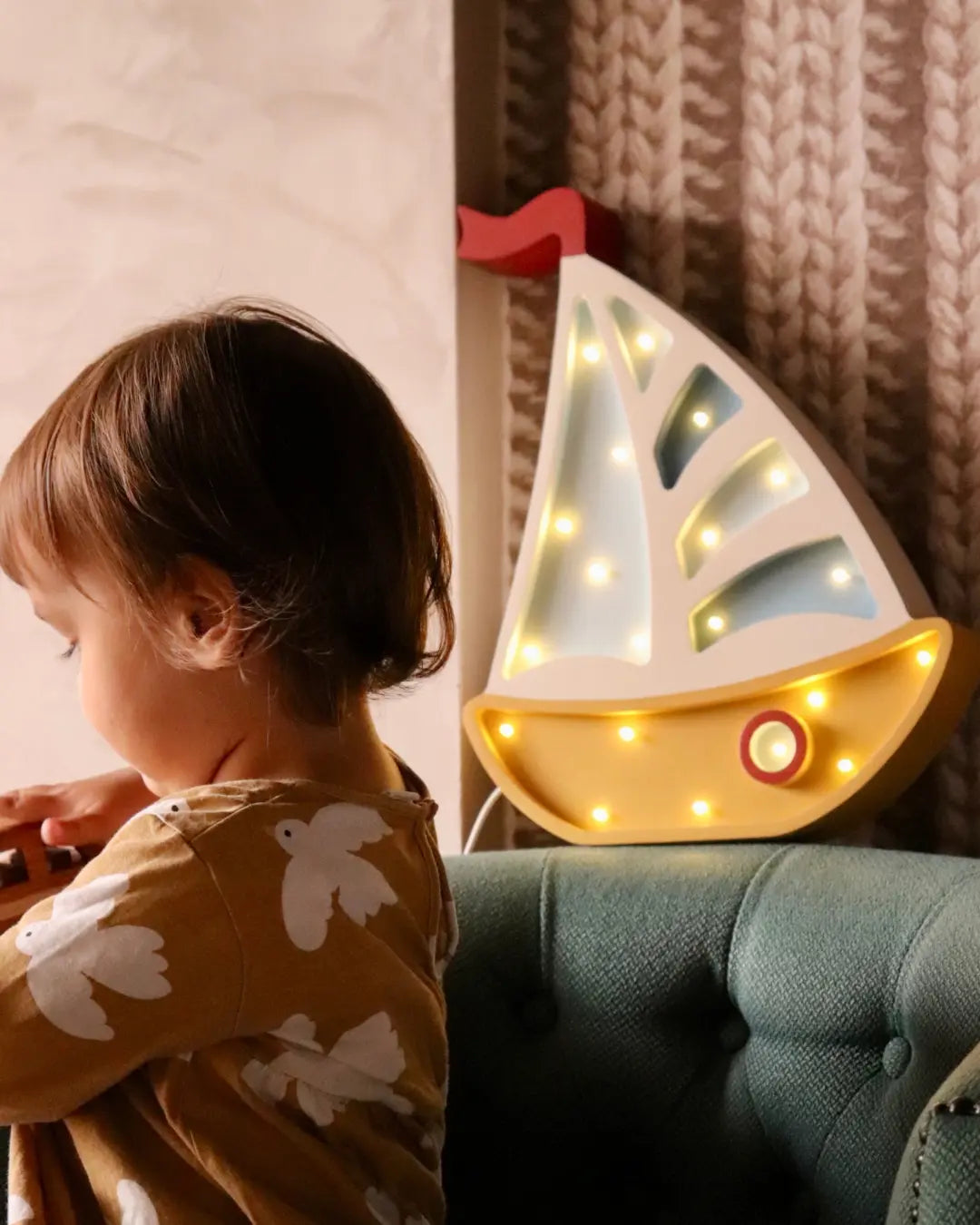 Sailboat | Wooden LED Night Light (Yellow)