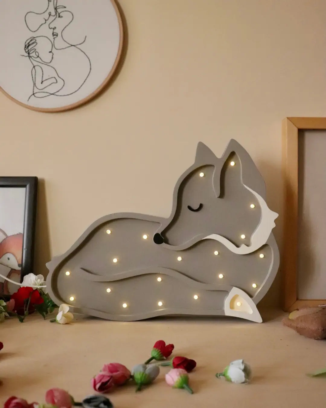 Wolf | Wooden LED Night Light