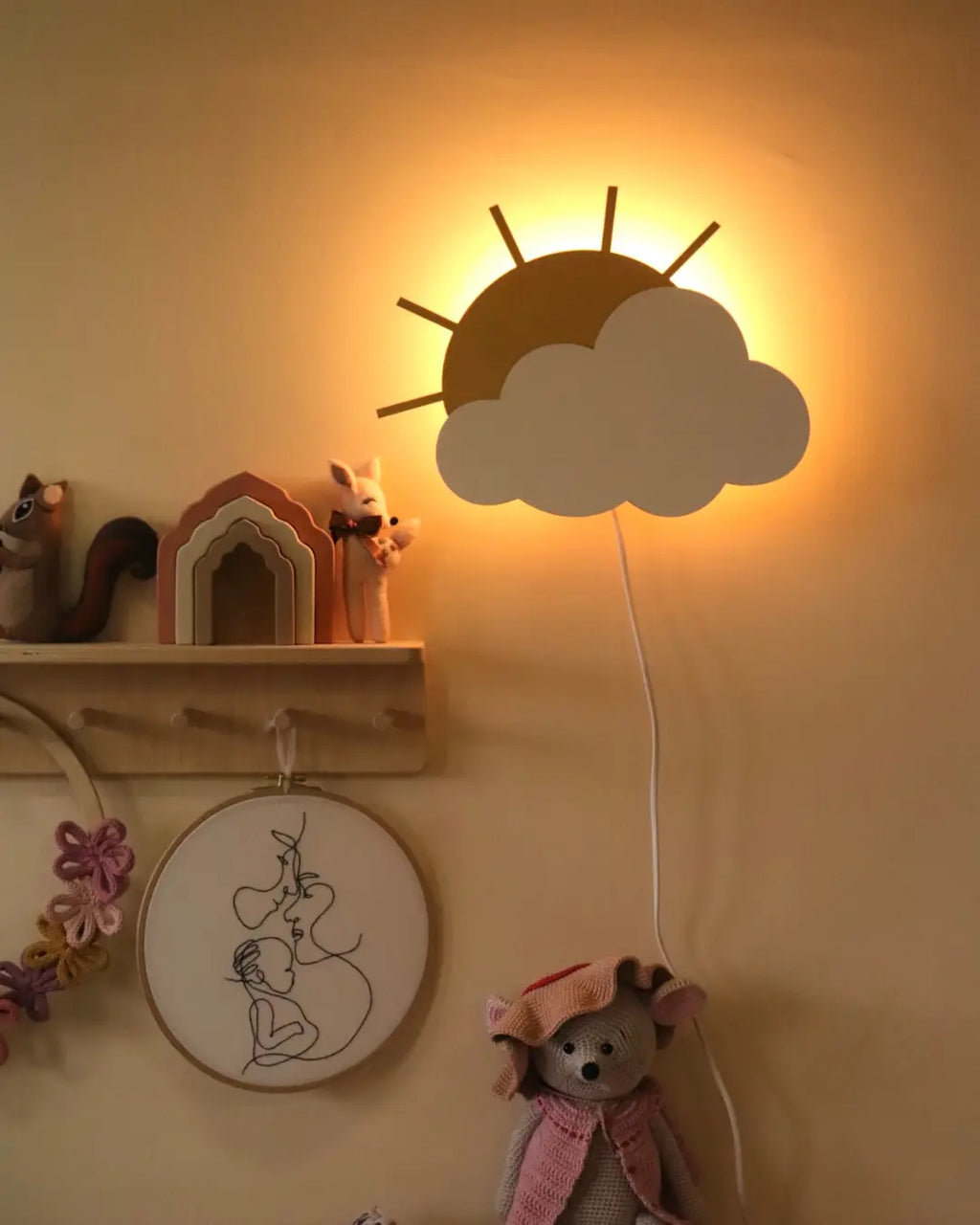 Sunny Cloud | Wooden Wall Lamp for Kids’ Room