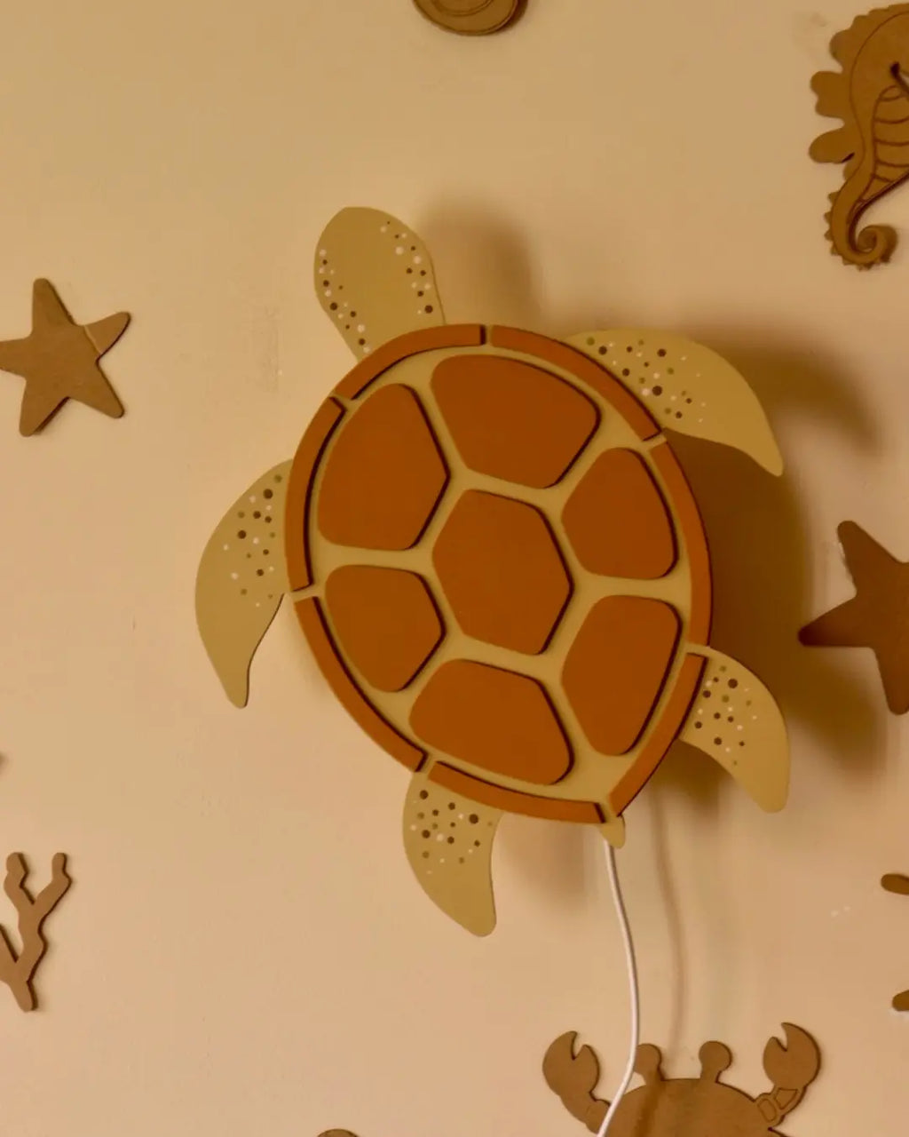 Schildkröte | Wandlampe aus Holz fürs Kinderzimmer