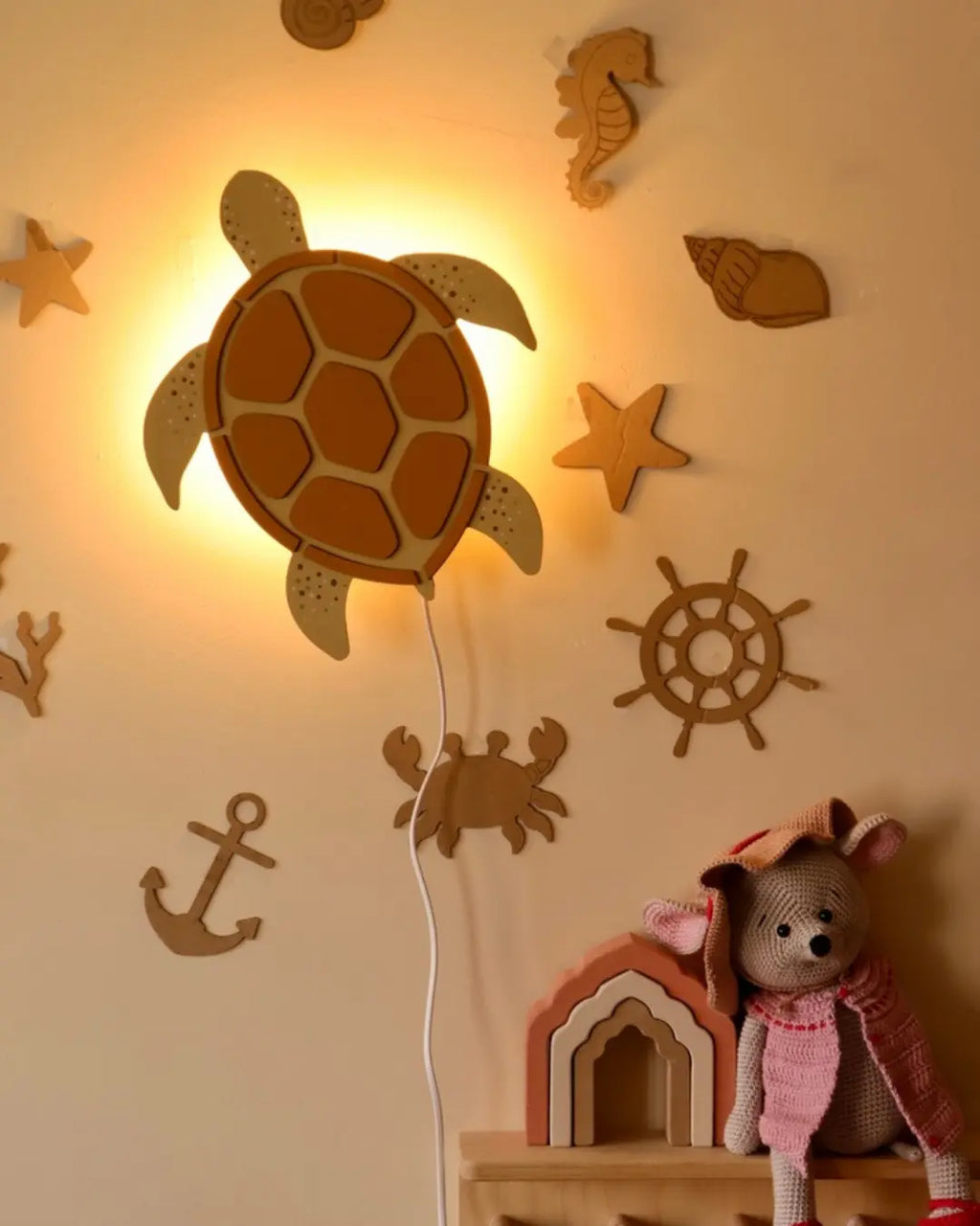 Schildkröte | Wandlampe aus Holz fürs Kinderzimmer